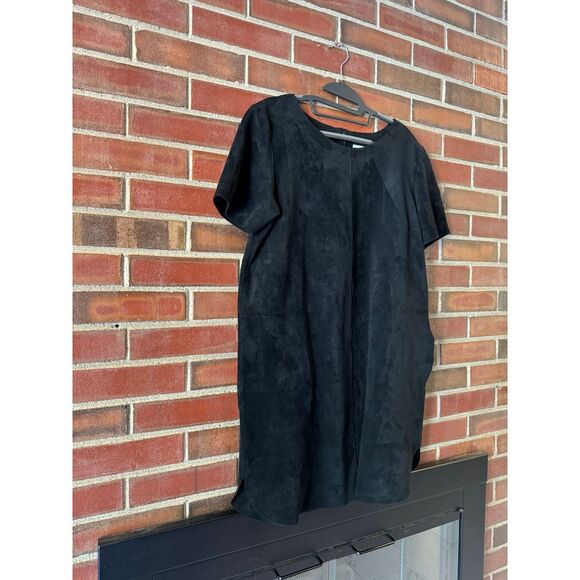 Velvet by Graham & Spencer Black Suede‎ Shift Dress - Women's Size Medium - Picture 4 of 7